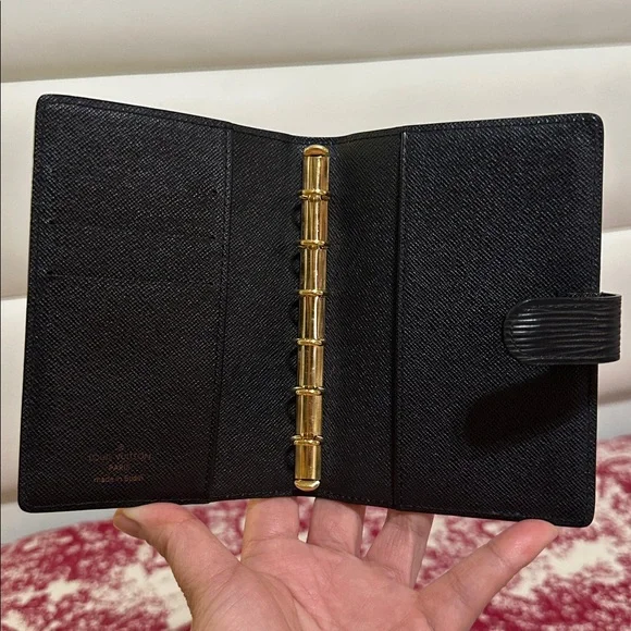 Louis Vuitton Black Leather Passport Cover/Agenda PM - Picture 9 of 15